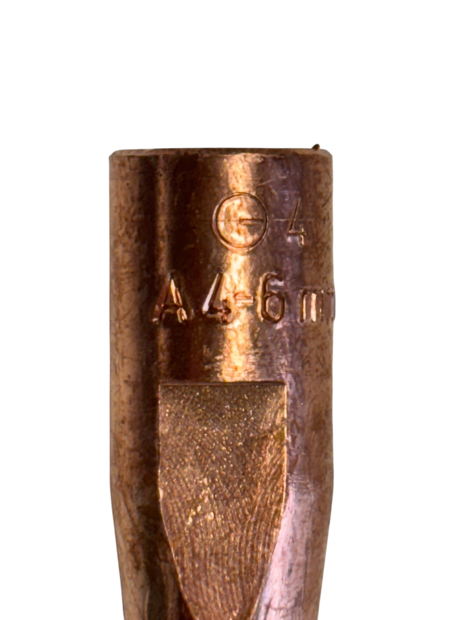 Kupferfarbene zylindrische Körper