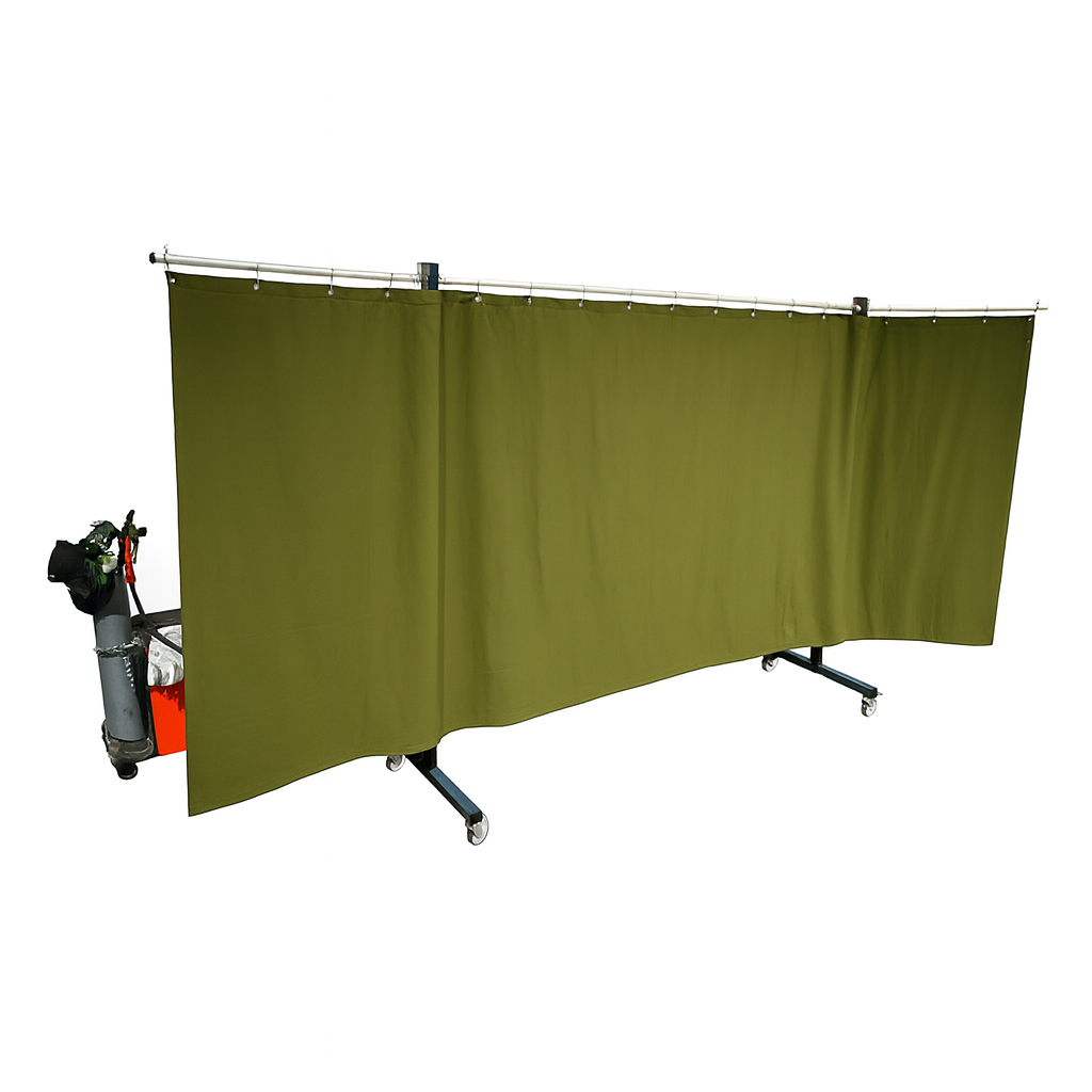 SST4 Schutzwand, mit 2 Schwenkarmen, 2 x 3,9 m, mit Baumwoll Vorhang 1,60 m lang, oliv